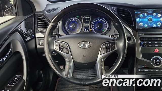 Hyundai Grandeur 2015 — photo 14