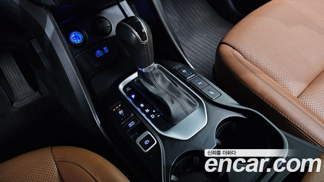 Hyundai Santafe 2016 — photo 9