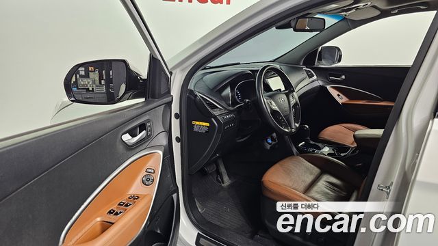 Hyundai Santafe 2016 — photo 10