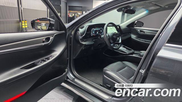 Hyundai Grandeur 2022 — photo 13