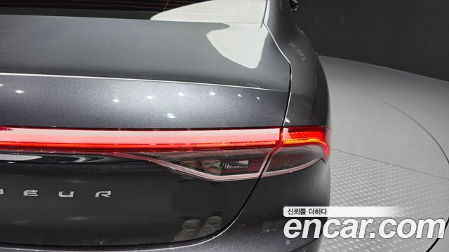 Hyundai Grandeur 2022 — photo 9