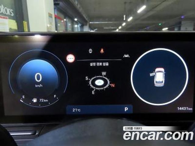 Hyundai Kona 2023 — photo 8