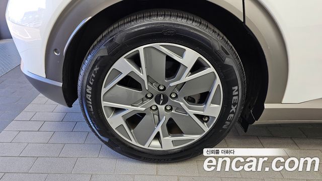 Genesis GV60 2022 — photo 5