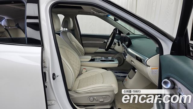 Genesis GV60 2022 — photo 11