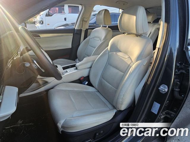 Hyundai Grandeur 2023 — photo 6