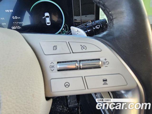 Hyundai Grandeur 2023 — photo 8