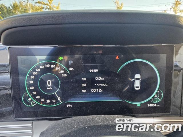 Hyundai Grandeur 2023 — photo 16