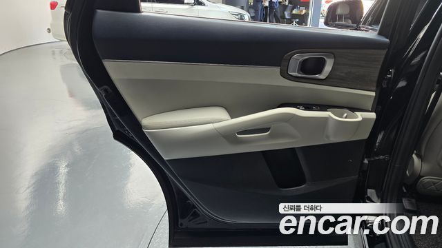 Kia Sorento 2021 — photo 15