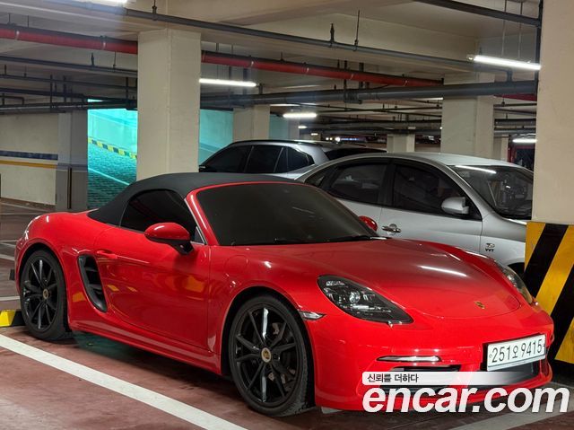 Porsche 718 2019 — photo 1