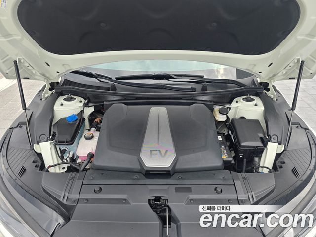 Kia EV6 2022 — photo 6