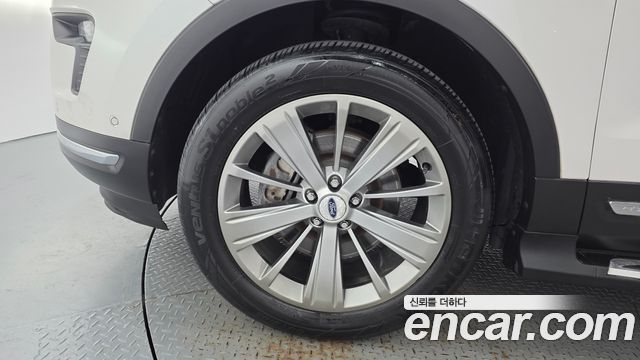 Ford Explorer 2018 — photo 5