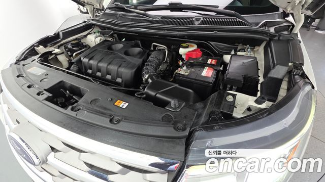 Ford Explorer 2018 — photo 6