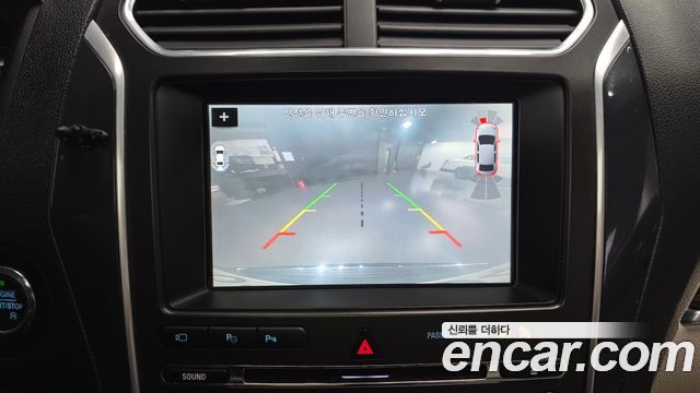 Ford Explorer 2018 — photo 21