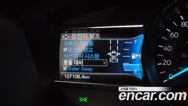 Ford Explorer 2018 — photo 33