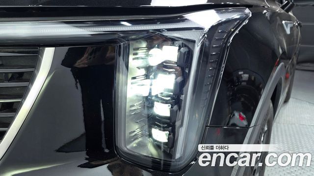 Kia Sorento 2024 — photo 8