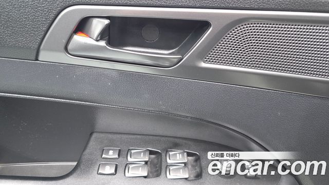 KG Mobility Rexton 2021 — photo 30