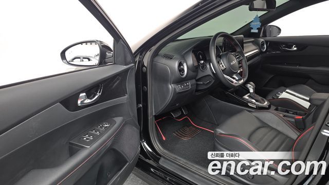 Kia K3 2024 — photo 13