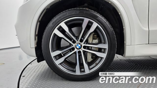 BMW X5 2017 — photo 5