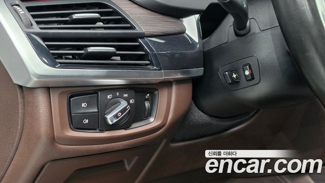 BMW X5 2017 — photo 15