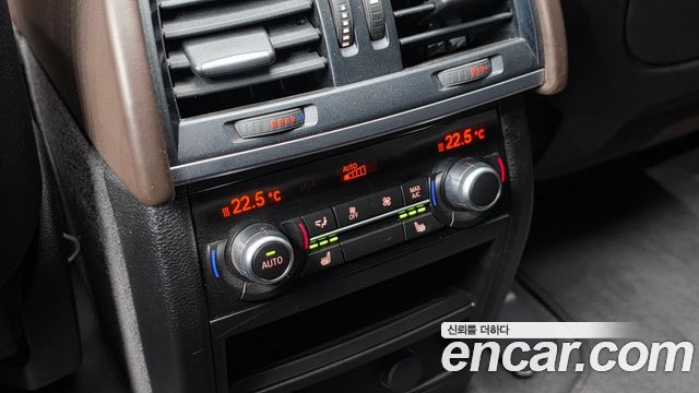 BMW X5 2017 — photo 20