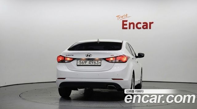 Hyundai AVANTE 2015 — photo 4