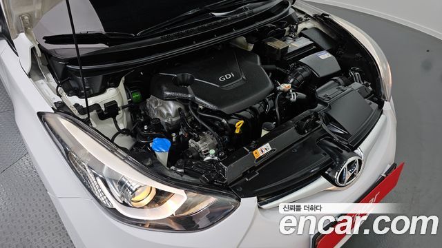 Hyundai AVANTE 2015 — photo 6