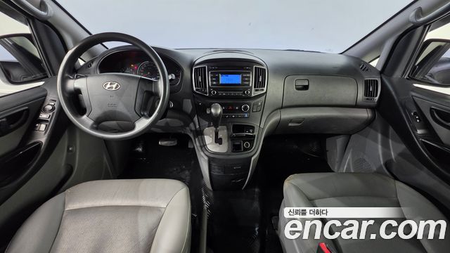 Hyundai Starex 2017 — photo 7