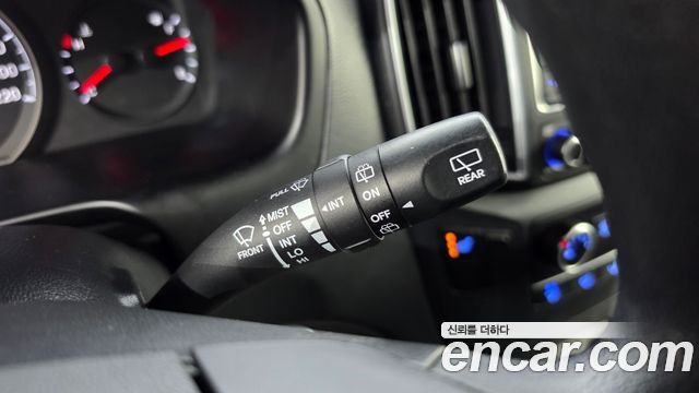 Hyundai Starex 2017 — photo 20