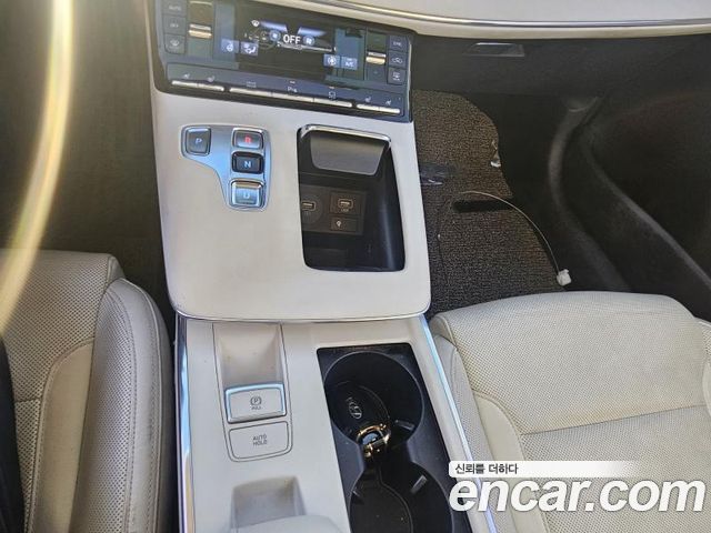 Hyundai Grandeur 2022 — photo 11