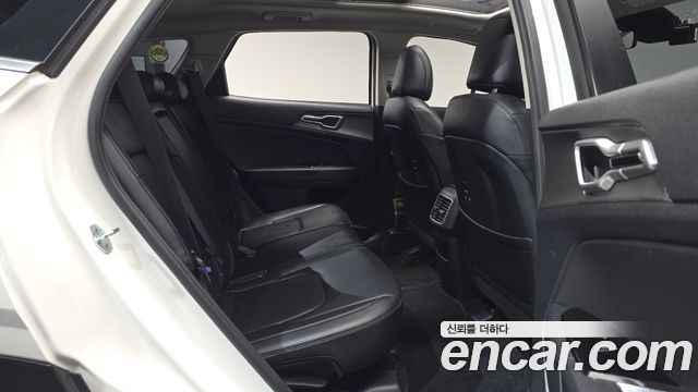 Kia Sportage 2022 — photo 17