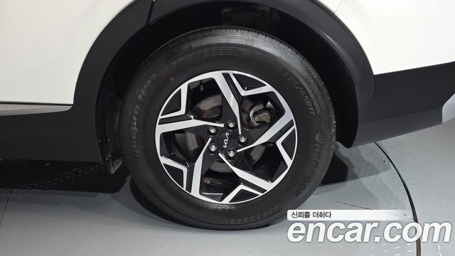 Kia Sportage 2022 — photo 7