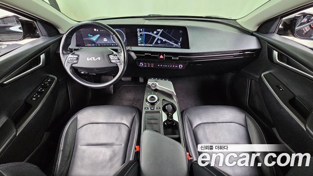 Kia EV6 2023 — photo 10