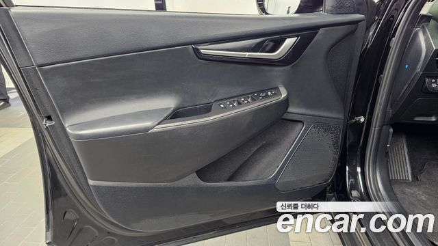 Kia EV6 2023 — photo 14