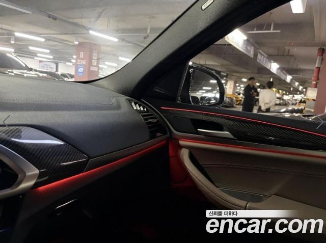 BMW X4M 2020 — photo 14