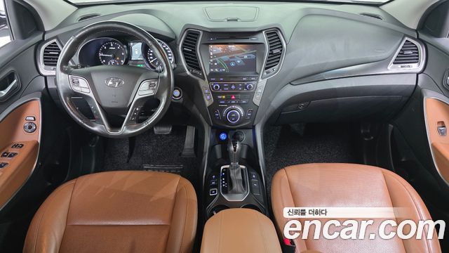 Hyundai Santafe 2018 — photo 10