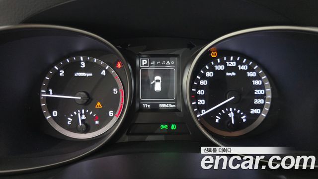 Hyundai Santafe 2018 — photo 11