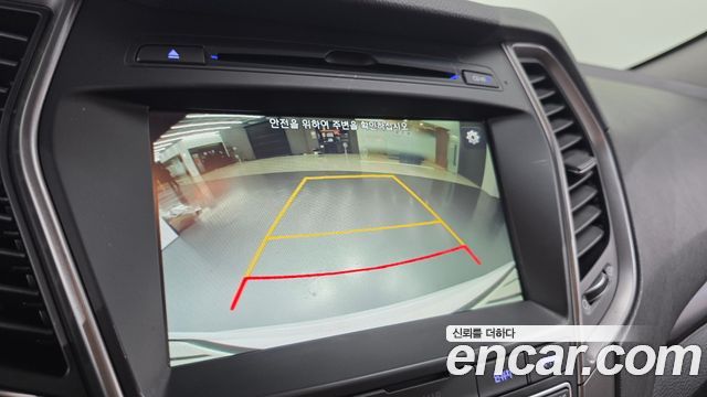 Hyundai Santafe 2018 — photo 20