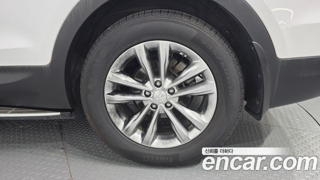 Hyundai Santafe 2018 — photo 7