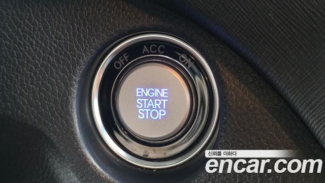 Hyundai Santafe 2018 — photo 27