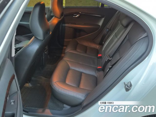 Volvo S80 2016 — photo 16