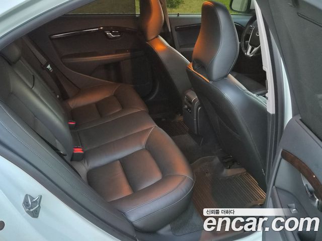 Volvo S80 2016 — photo 17