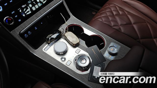 Genesis GV80 2024 — photo 12