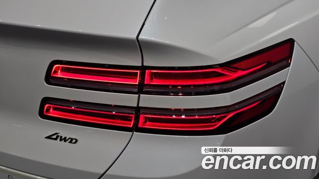 Genesis GV80 2024 — photo 9