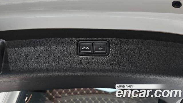 Genesis GV80 2024 — photo 27