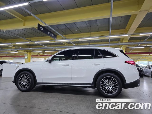 Mercedes-Benz GLC-Class 2025 — photo 5