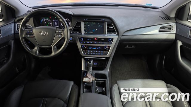 Hyundai Sonata 2016 — photo 10