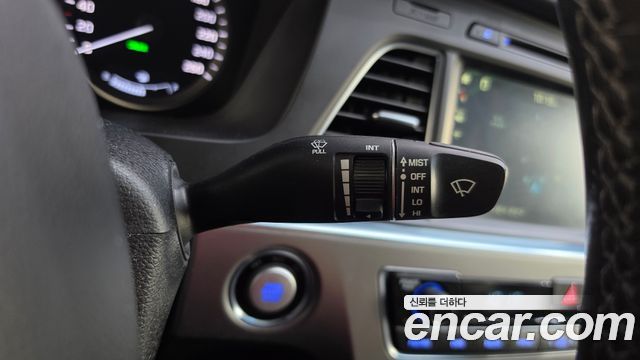 Hyundai Sonata 2016 — photo 27
