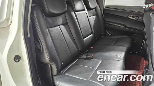 KG Mobility KORANDO 2015 — photo 12