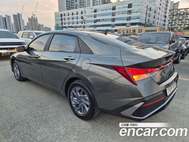Hyundai AVANTE 2024 — photo 6