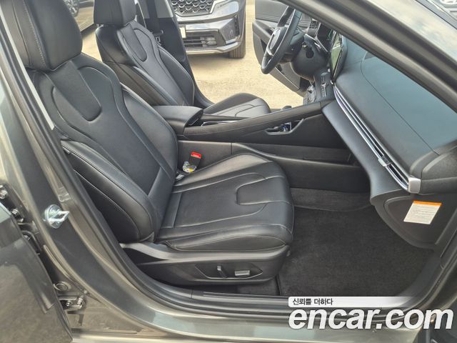 Hyundai AVANTE 2024 — photo 13